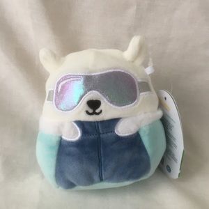 Brooke the Polar Bear Winter Squishmallow 4.5” NWT
